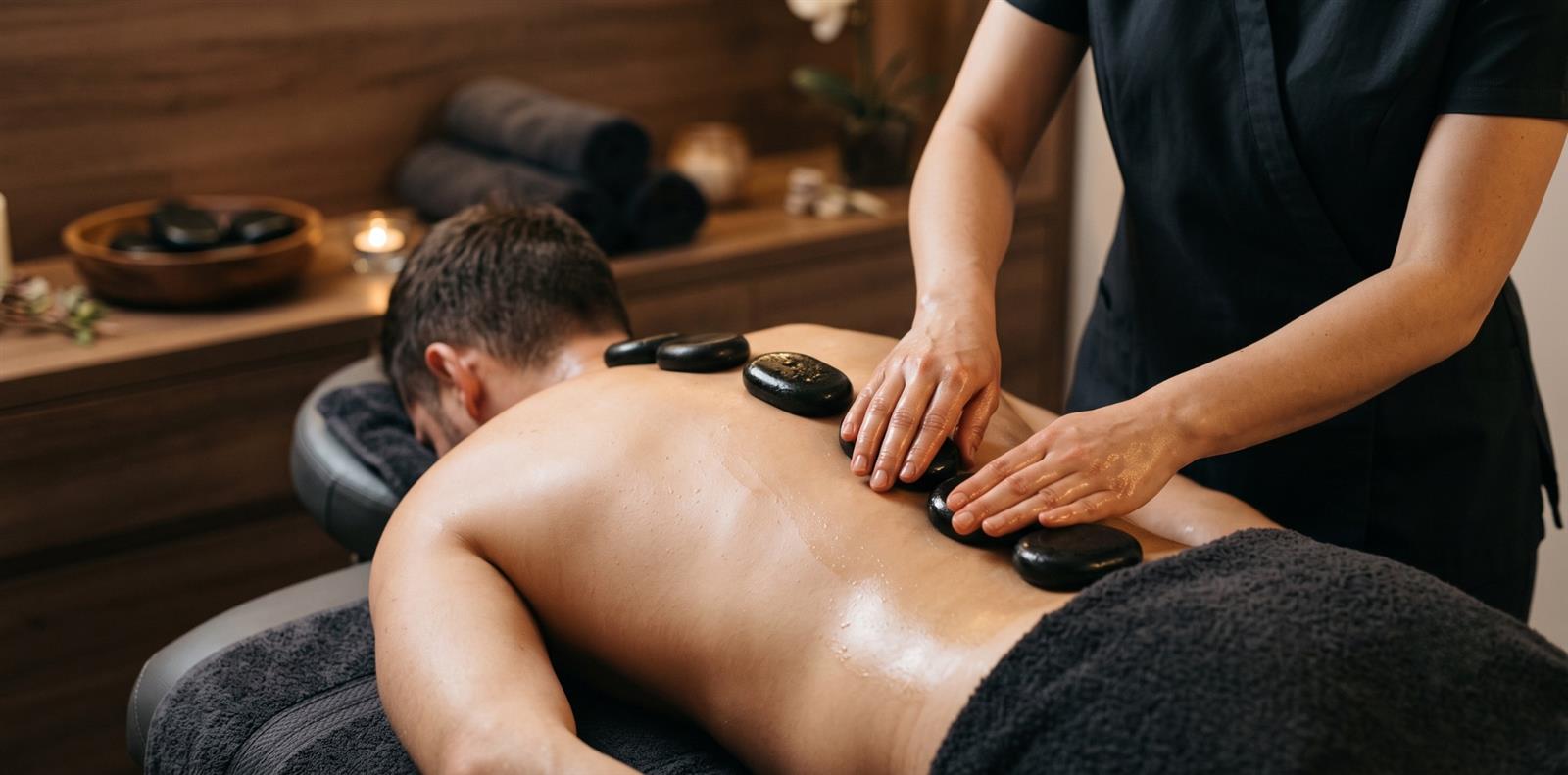 Hot stone massage benefits and experience